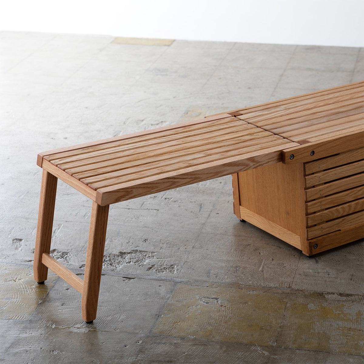 ウィングテーブルオーク