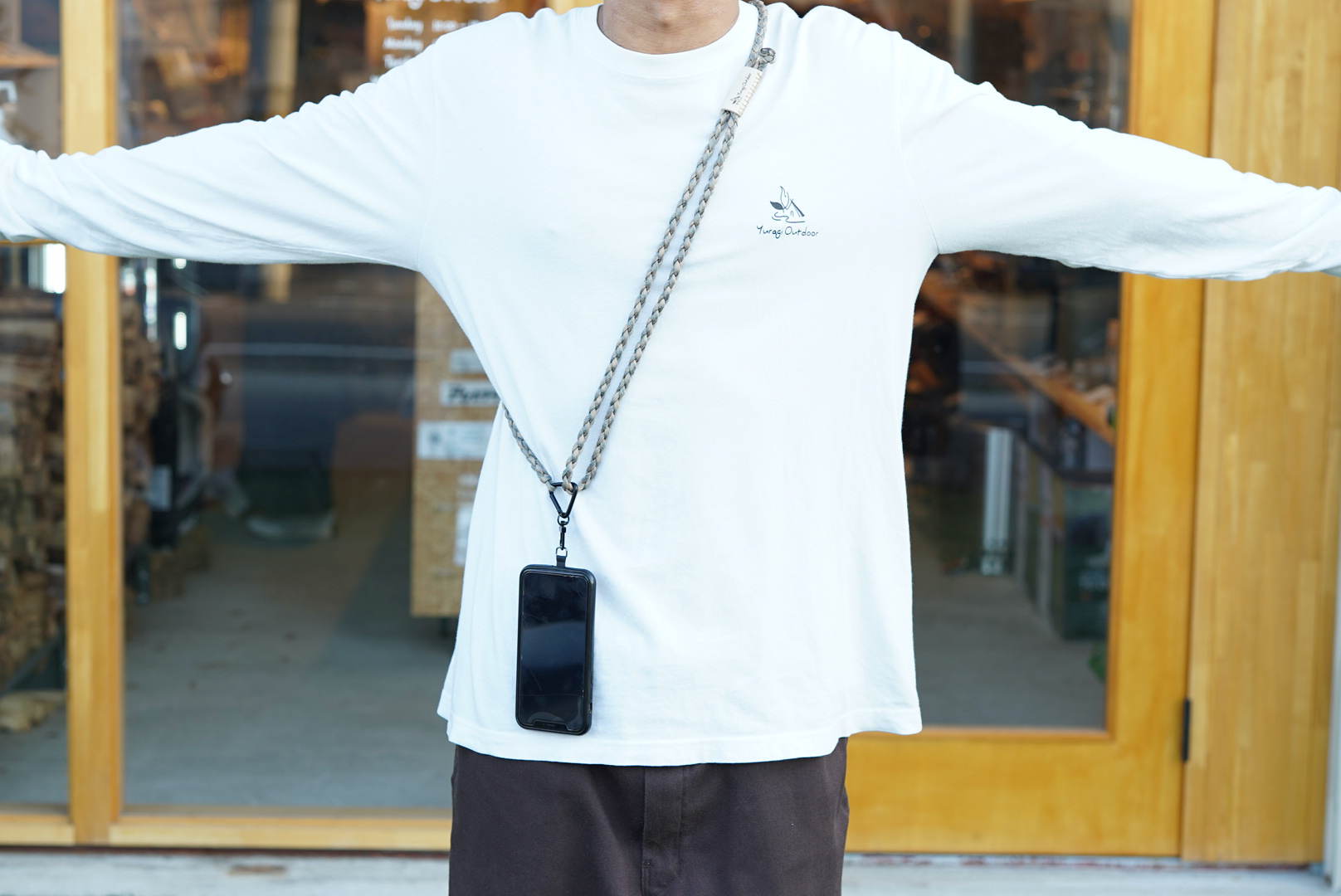 YURAGI OUTDOOR オリジナル携帯ストラップ