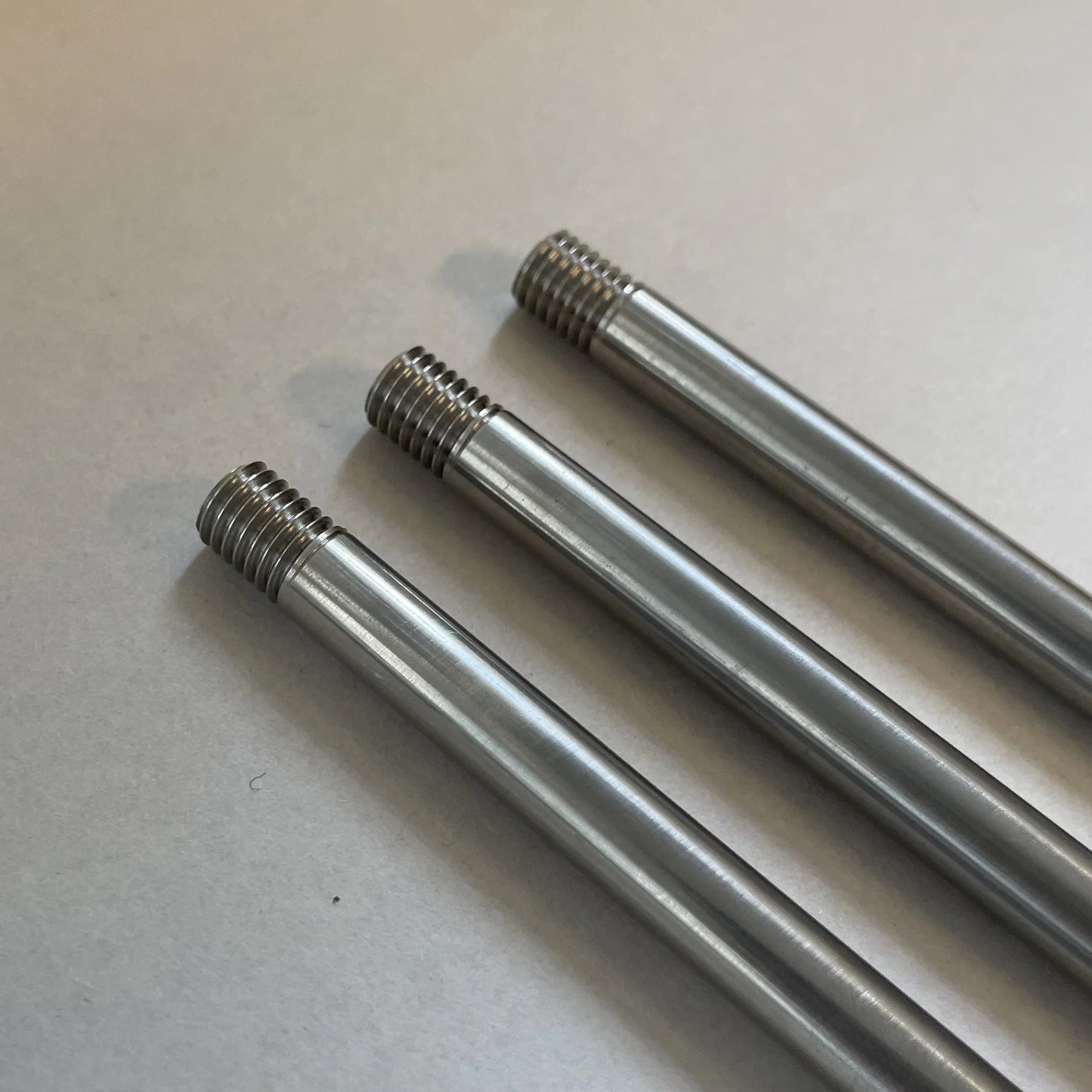 RobNoNagaAshi Stainless Steel