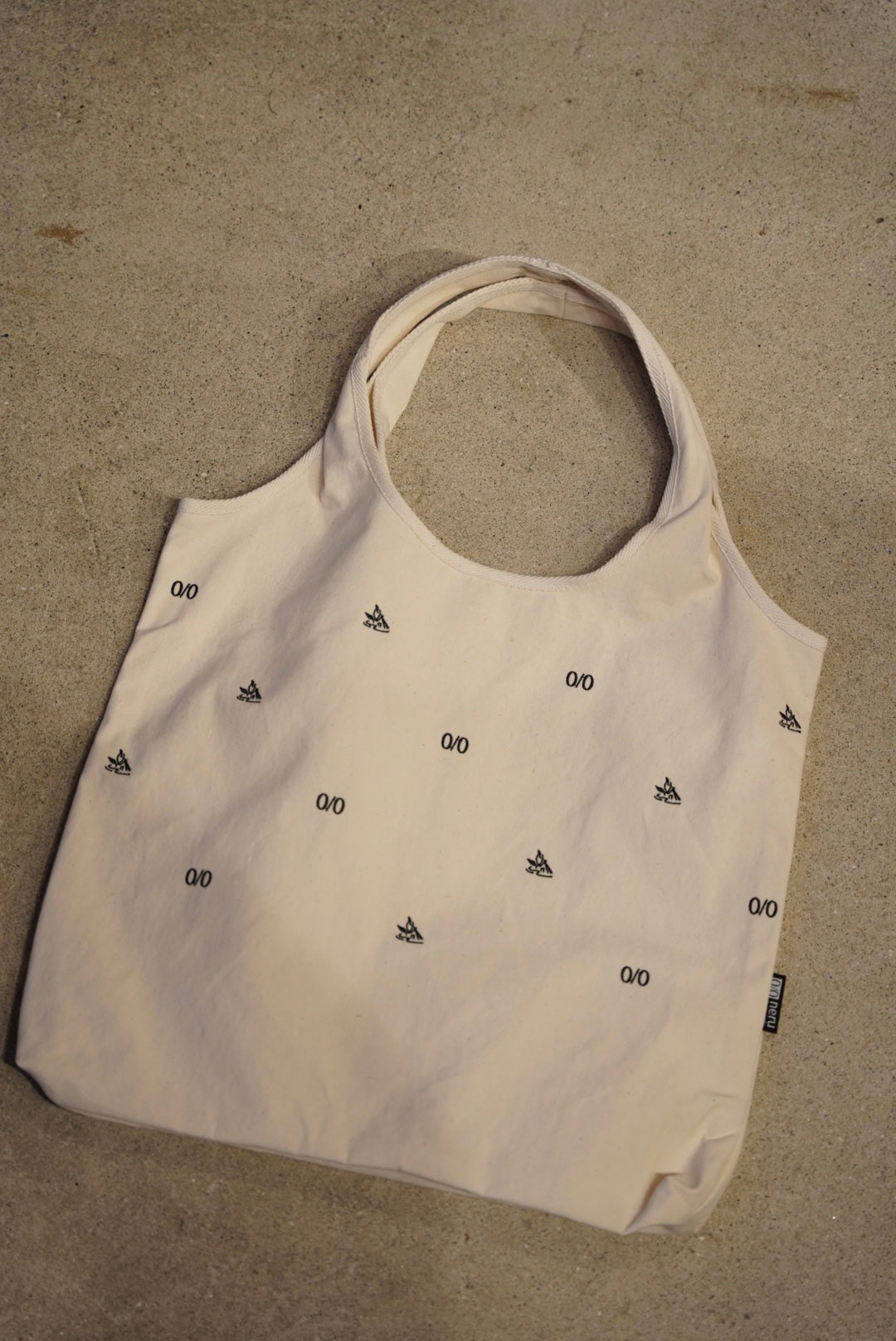 コラボトート　『Neru design works × YURAGI OUTDOOR』