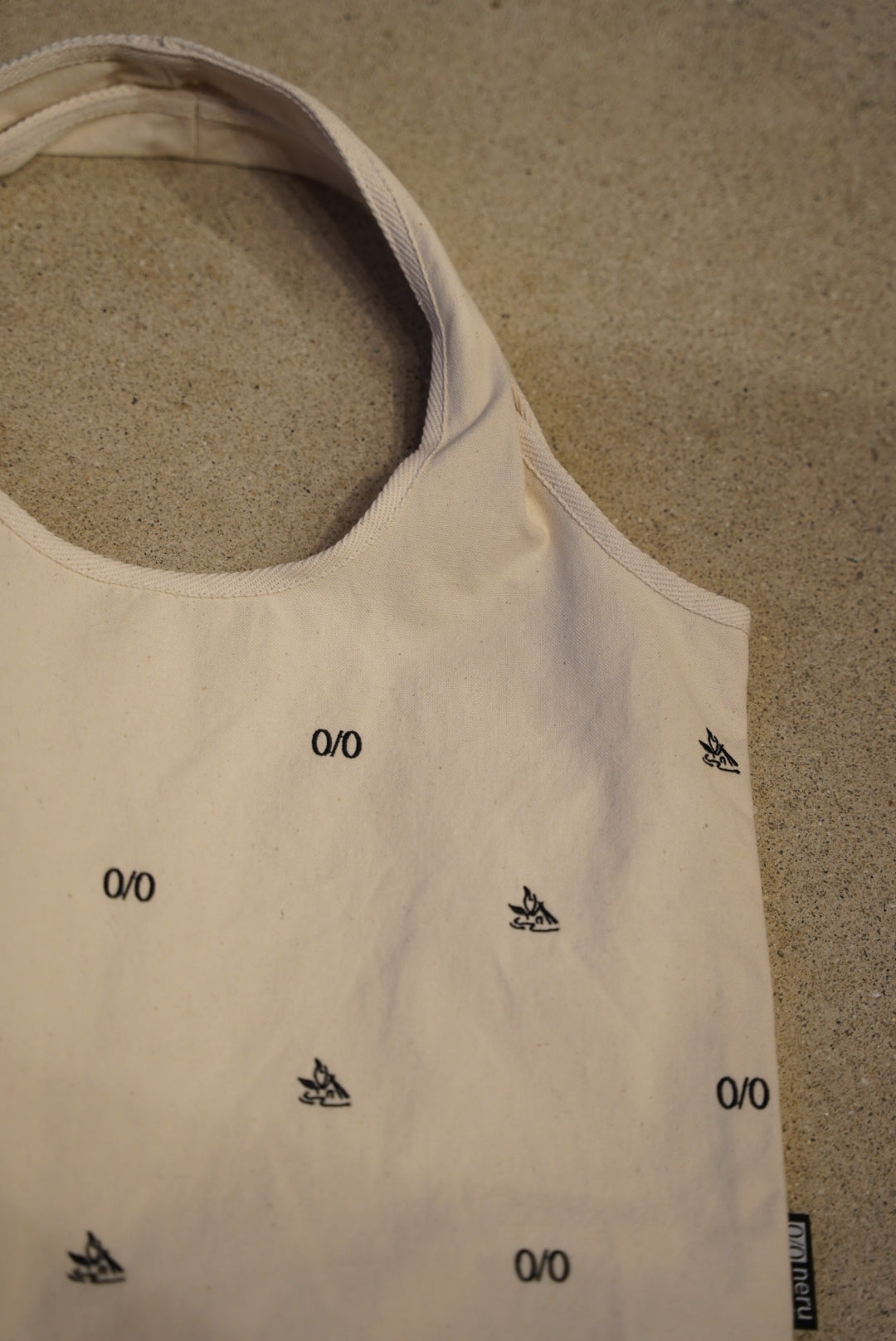 コラボトート　『Neru design works × YURAGI OUTDOOR』